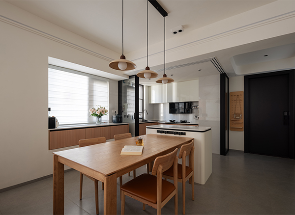 合生中央城-123㎡现代极简风，三代同堂的温馨实用家园