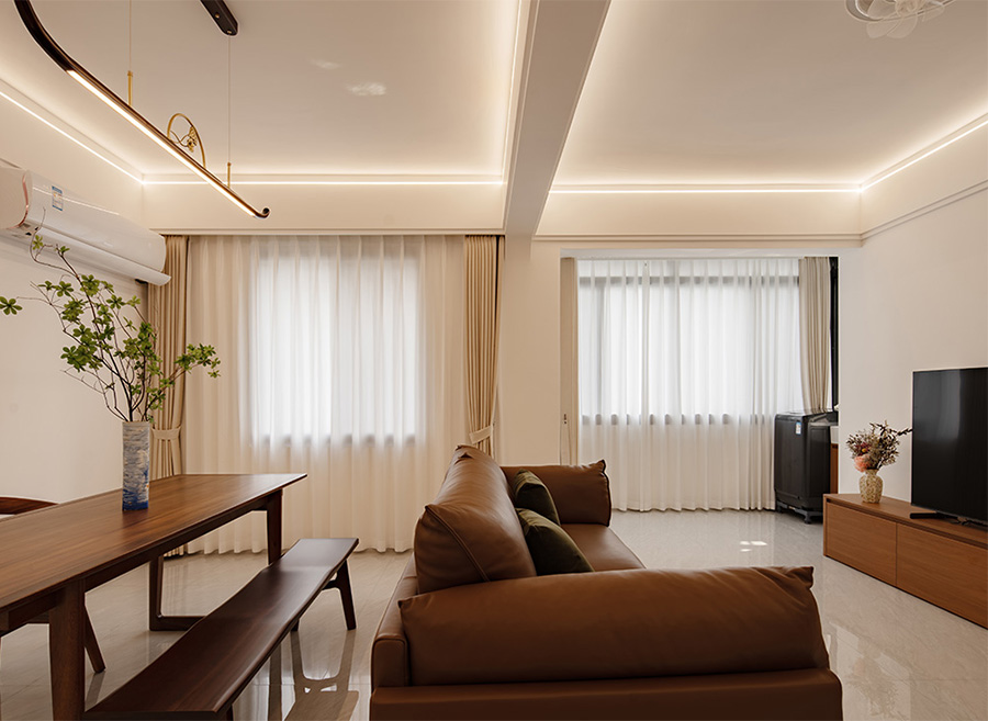 木色暖居・向光而居｜现代简约住宅设�?  onerror=